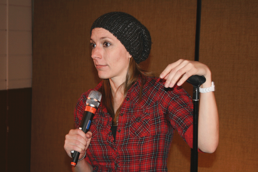Emily Galati entertains a crowd of Lakeland students with off-beat jokes. 