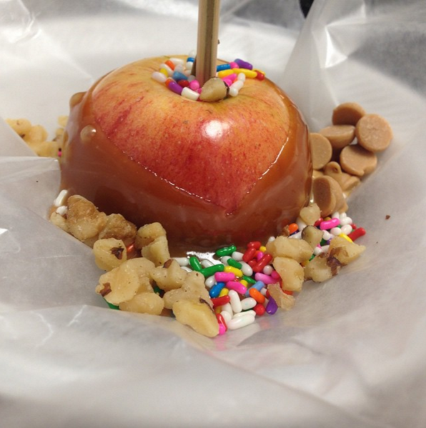 Psychology club to sell caramel apples