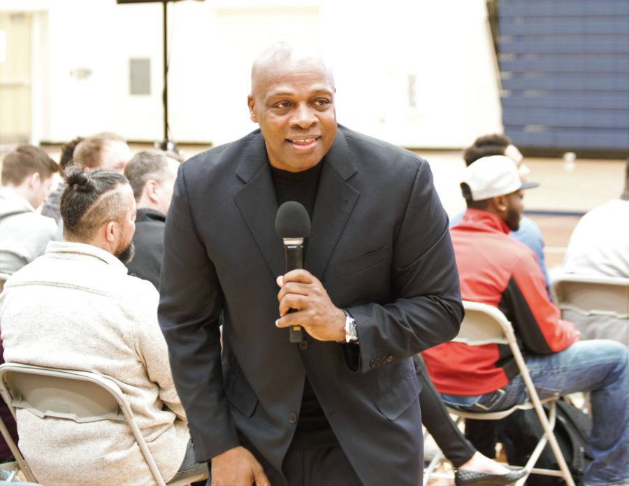 Coach Carter convocation lends advice