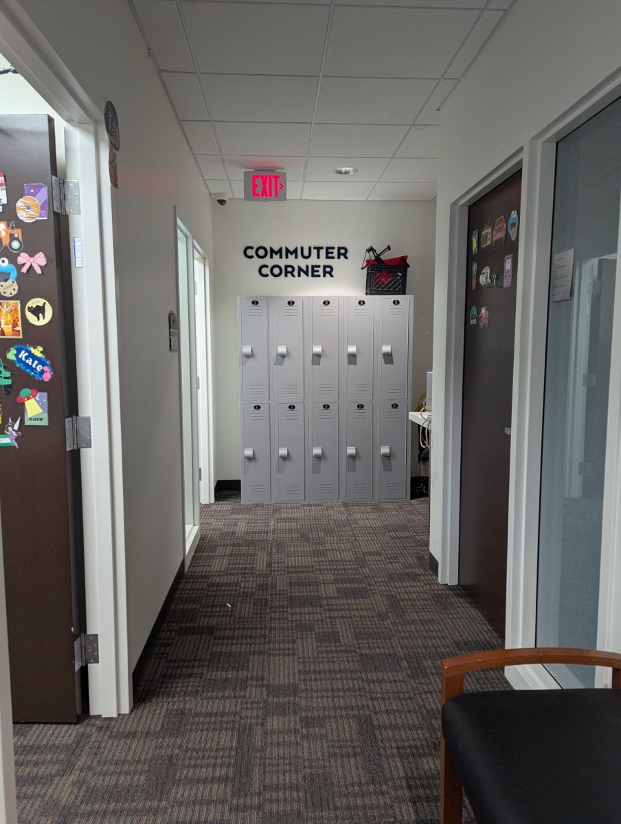 Located down the hallway behind Alli Vanstelle’s desk in the Lauer Center, Lakeland’s commuter space is an area dedicated to giving commuters a place to relax between classes. Photo taken by Samantha Klusman. 